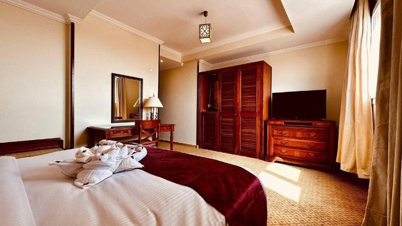 Pyramids Tower Inn - Oda