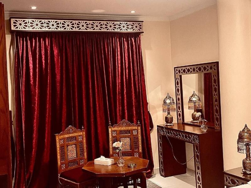 Pyramids Tower Inn - Oda