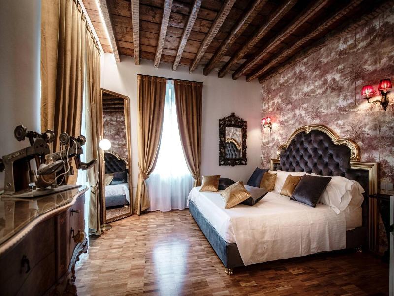 Aurum Como Luxury Suites - Oda