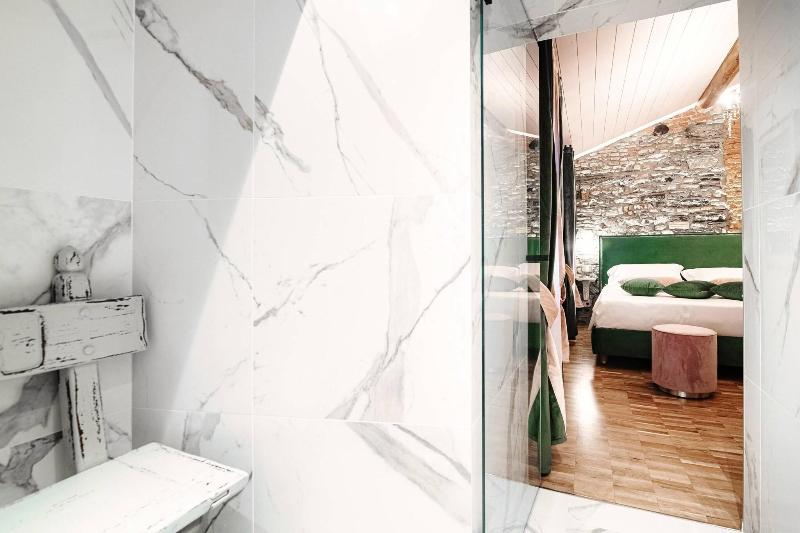 Aurum Como Luxury Suites - Oda
