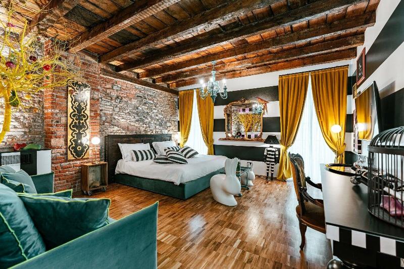 Aurum Como Luxury Suites - Oda