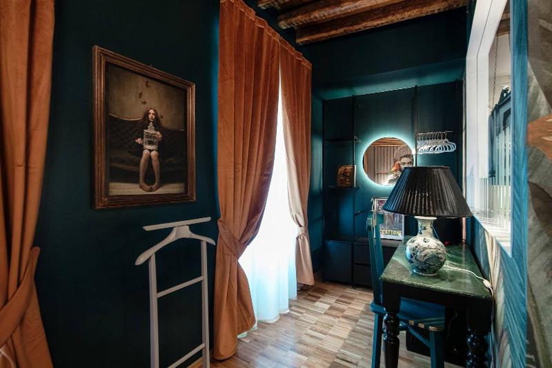 Aurum Como Luxury Suites - Oda