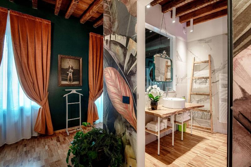Aurum Como Luxury Suites - Oda