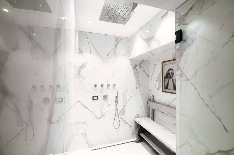 Aurum Como Luxury Suites - Oda