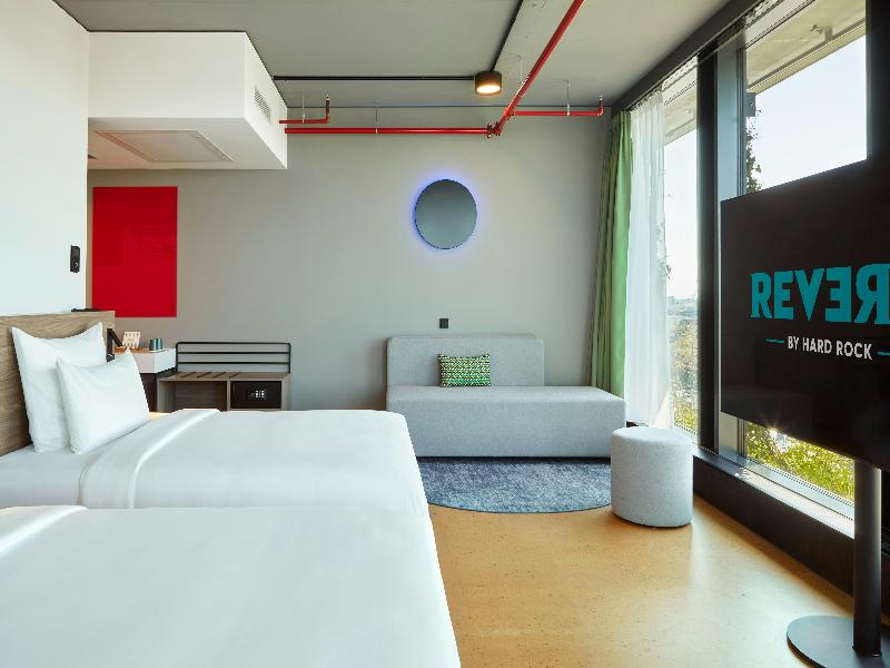 REVERB by Hard Rock Hamburg - Oda