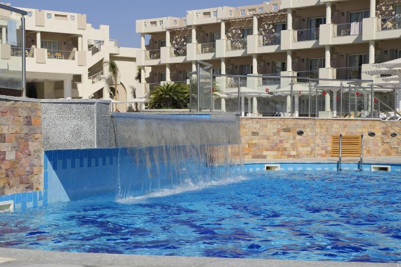 Sirena Beach Resort Spa - Genel
