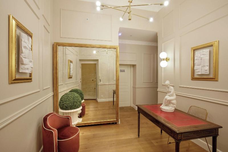 Daplace Santa Susanna Suites - Lobi