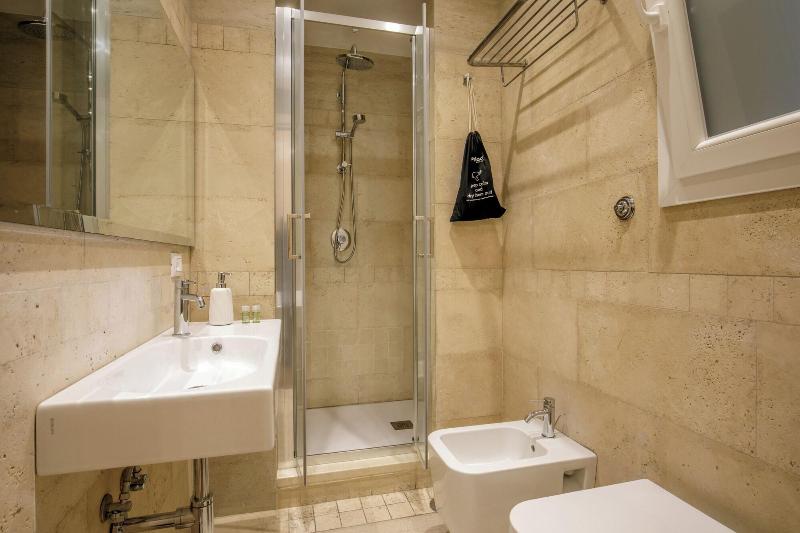 Daplace Santa Susanna Suites - Oda