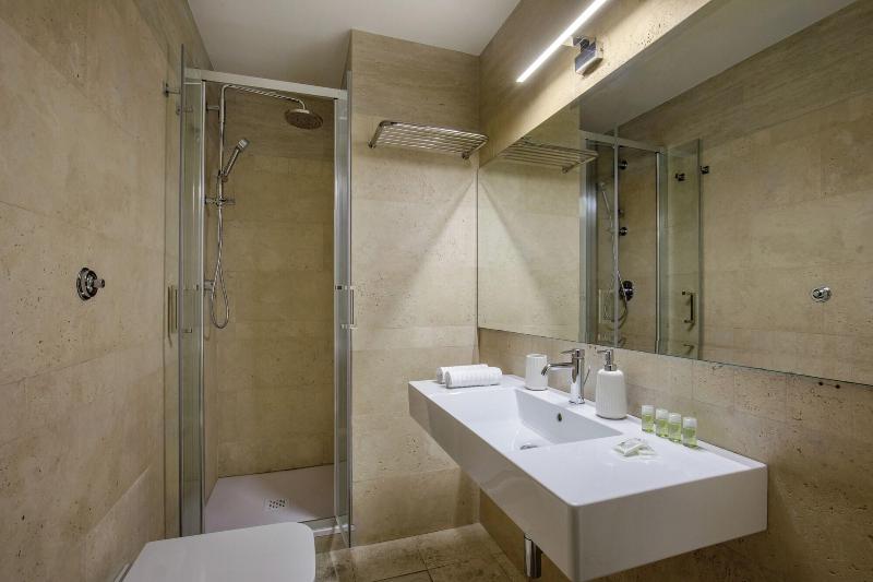 Daplace Santa Susanna Suites - Oda