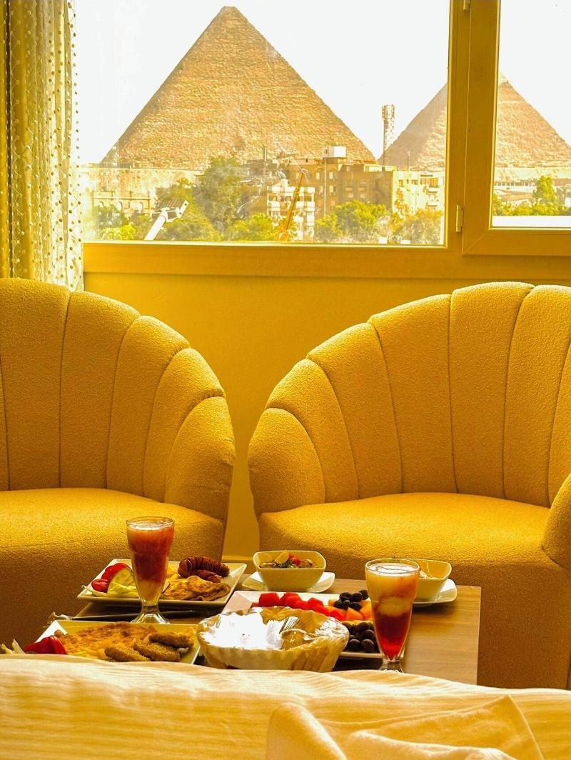 The Muse Pyramids Inn - Restoran