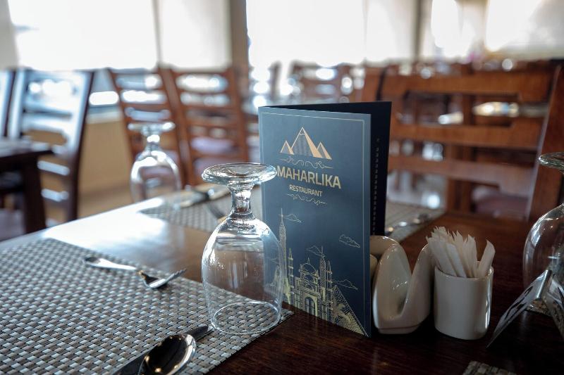 The Muse Pyramids Inn - Restoran