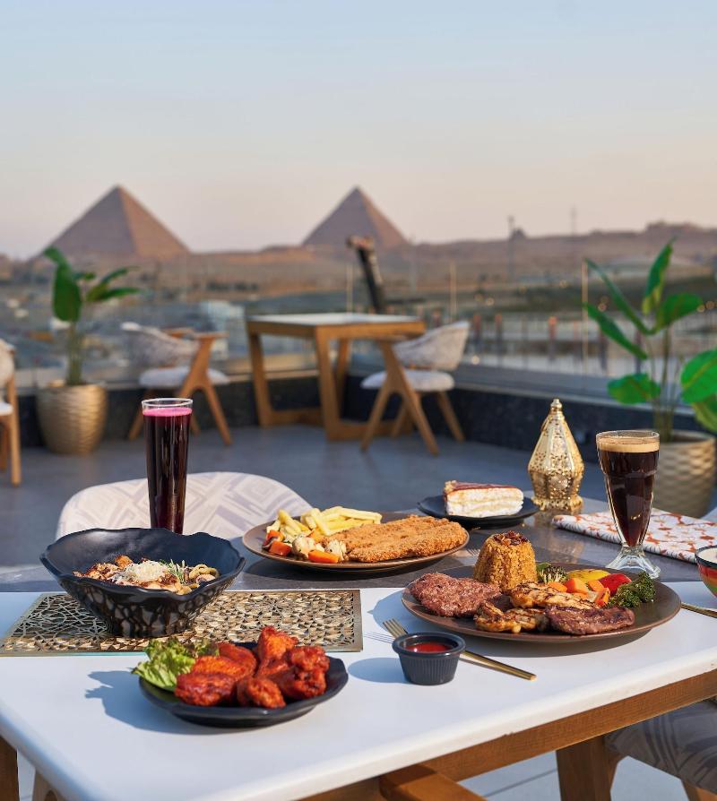 Royal Great Pyramid Inn - Genel
