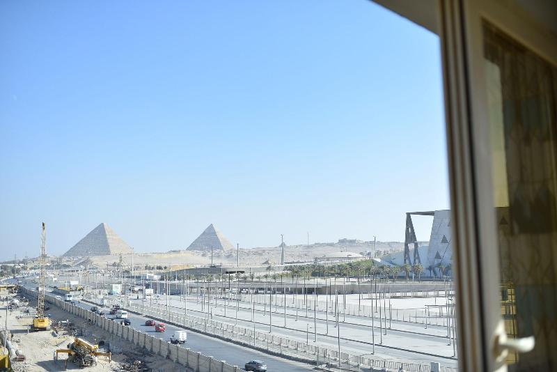 Royal Great Pyramid Inn - Oda