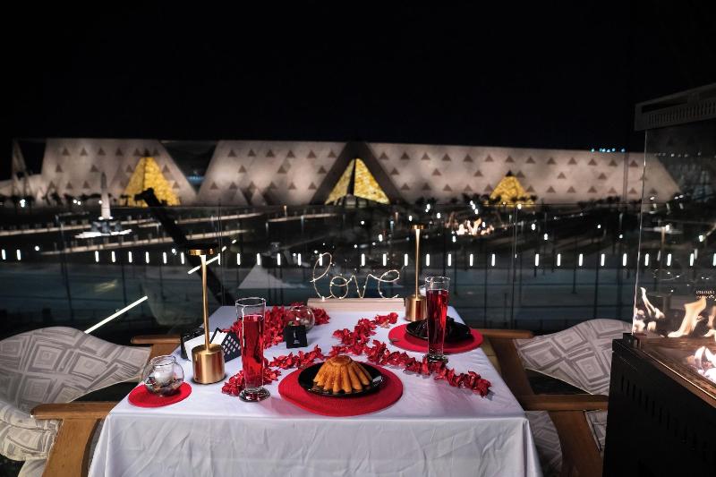 Royal Great Pyramid Inn - Restoran