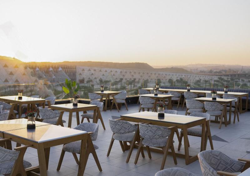 Royal Great Pyramid Inn - Restoran