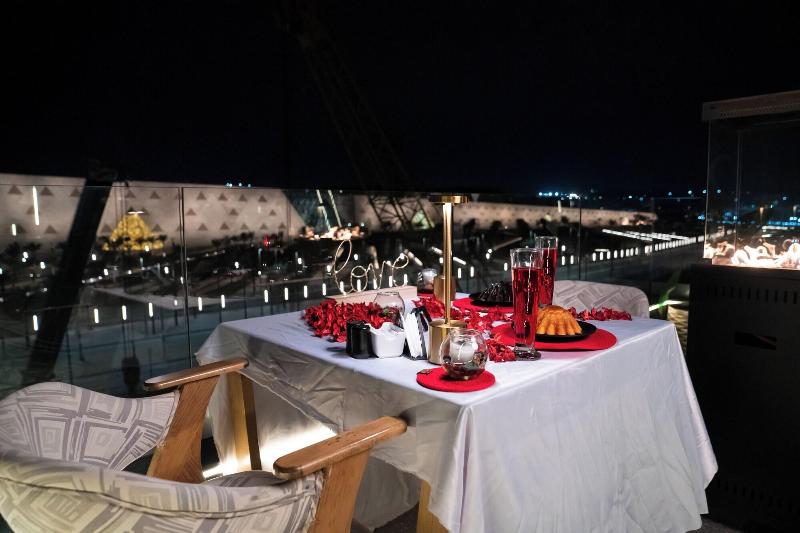 Royal Great Pyramid Inn - Restoran
