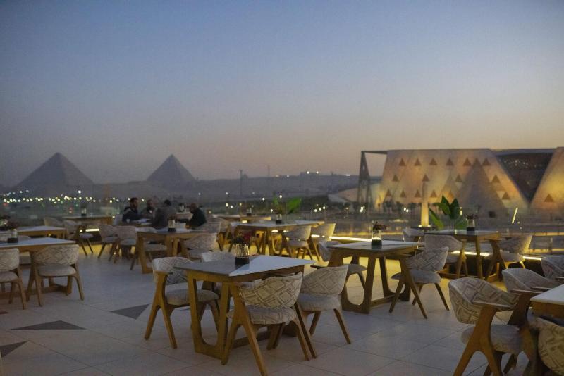 Royal Great Pyramid Inn - Restoran