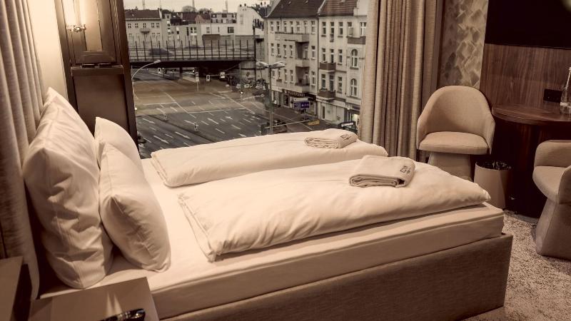 Bellman Hotel - Oda