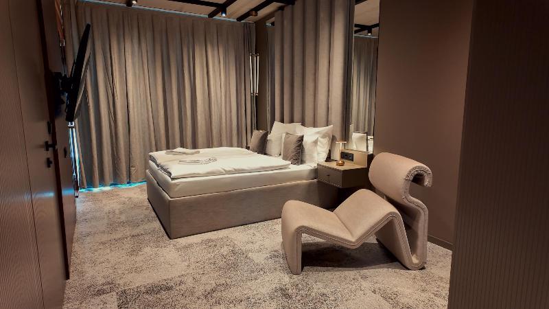 Bellman Hotel - Oda