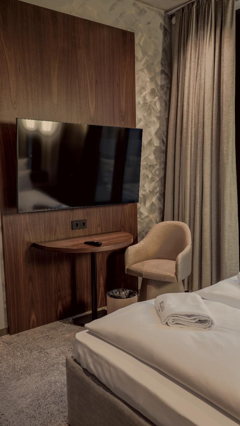 Bellman Hotel - Oda