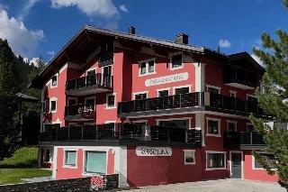 Aparthotel Grischuna otel fotoğrafı
