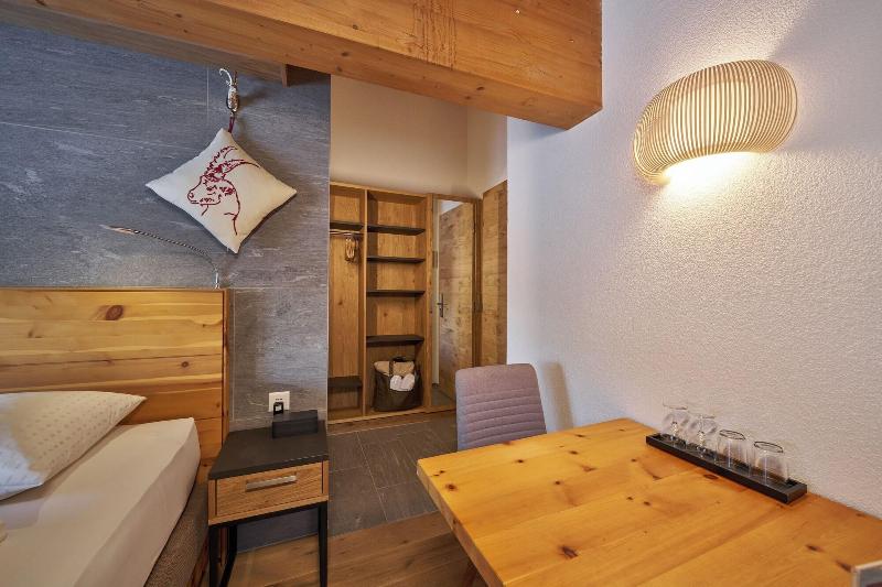 Aparthotel Grischuna - Oda