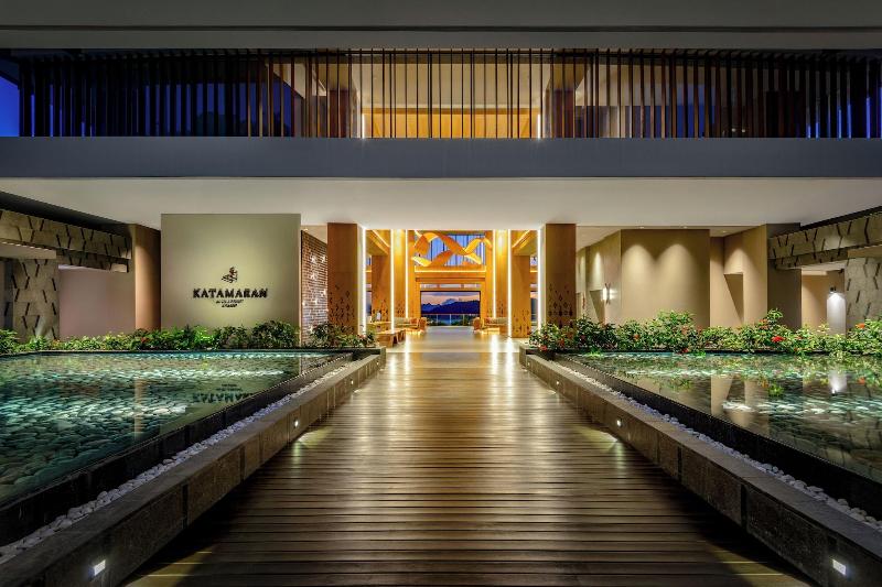 Katamaran Hotel Resort Komodo - Lobi