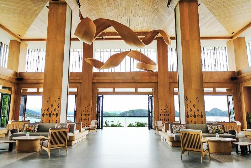 Katamaran Hotel Resort Komodo - Lobi