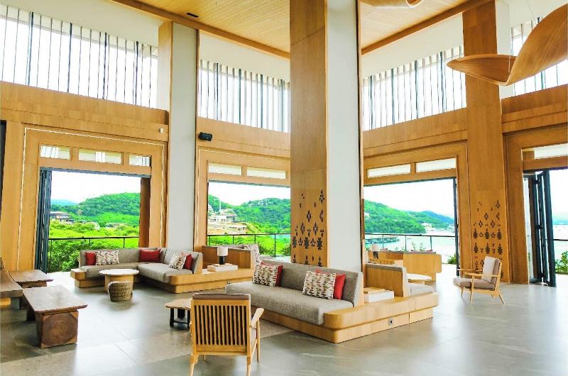 Katamaran Hotel Resort Komodo - Lobi