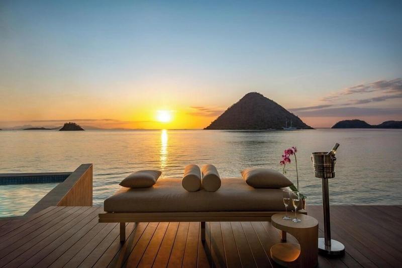 Katamaran Hotel Resort Komodo - Oda
