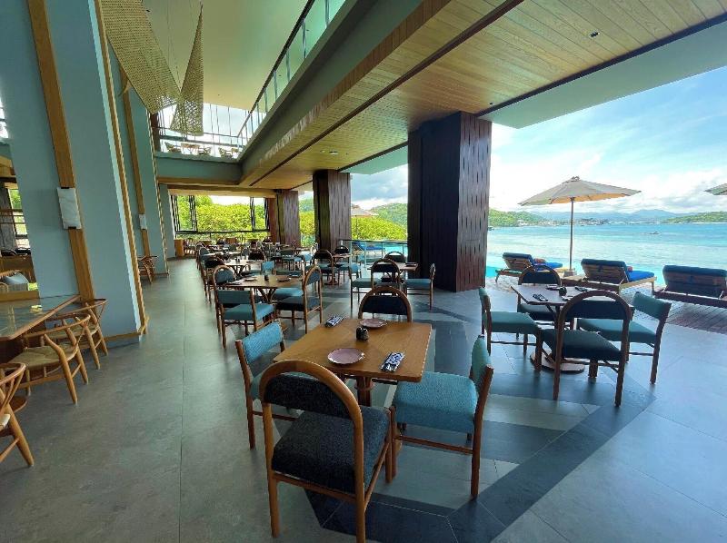 Katamaran Hotel Resort Komodo - Restoran