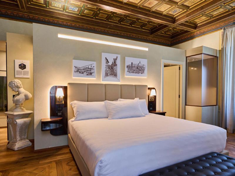 Duomo Luxury Florence - Oda