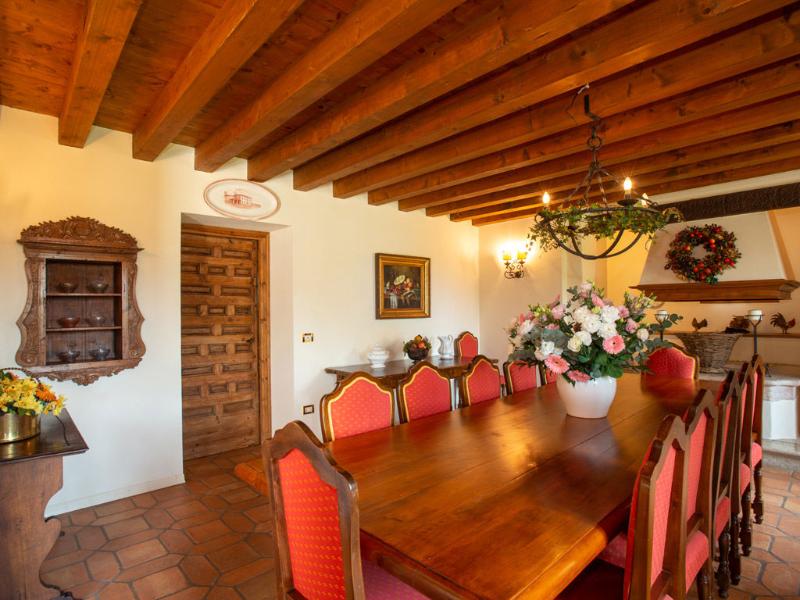 Tenuta Castagnera - Lobi