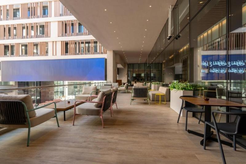 West Walk Top Retaj Hotel Doha - Teras