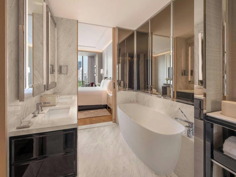 The Ritz Carlton Bangkok - Oda