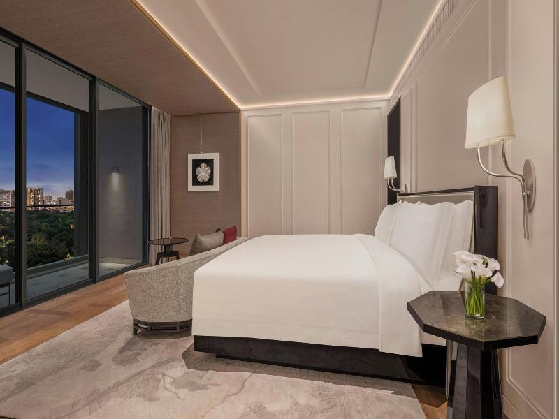 The Ritz Carlton Bangkok - Oda