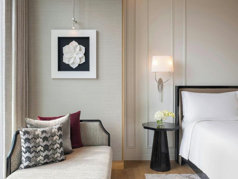 The Ritz Carlton Bangkok - Oda