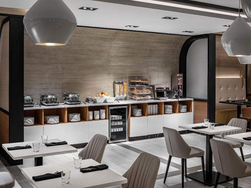 Four Points By Sheraton Flushing - Restoran