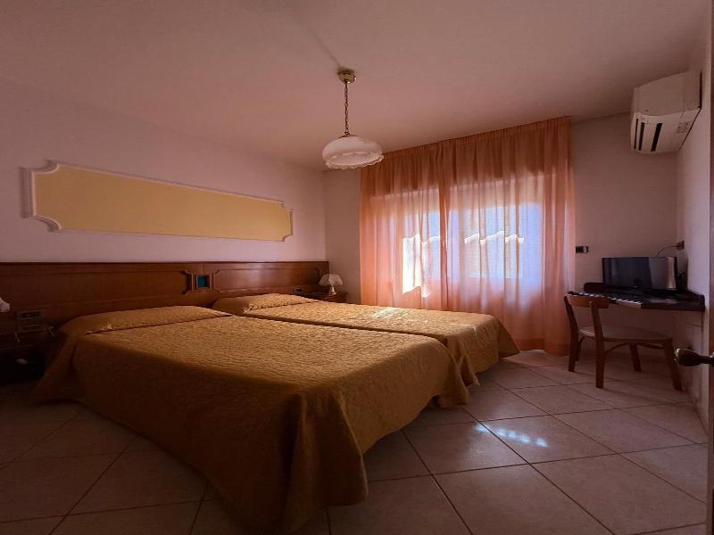 Hotel Grifone - Genel