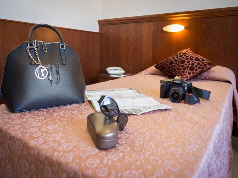 Hotel Grifone - Genel