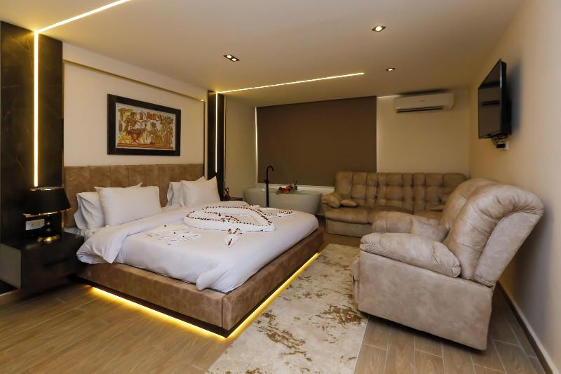 Crowne Pyramids Palace - Oda
