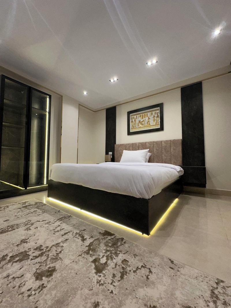 Crowne Pyramids Palace - Oda