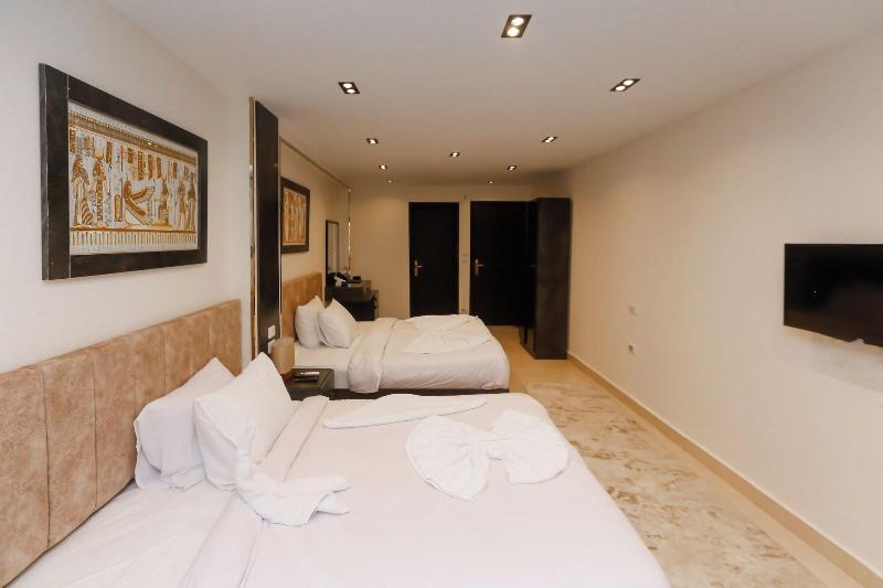 Crowne Pyramids Palace - Oda