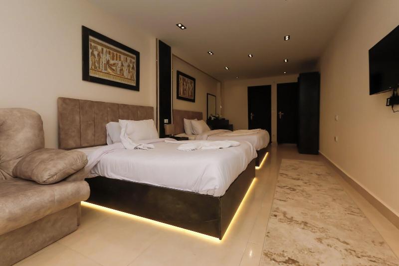 Crowne Pyramids Palace - Oda