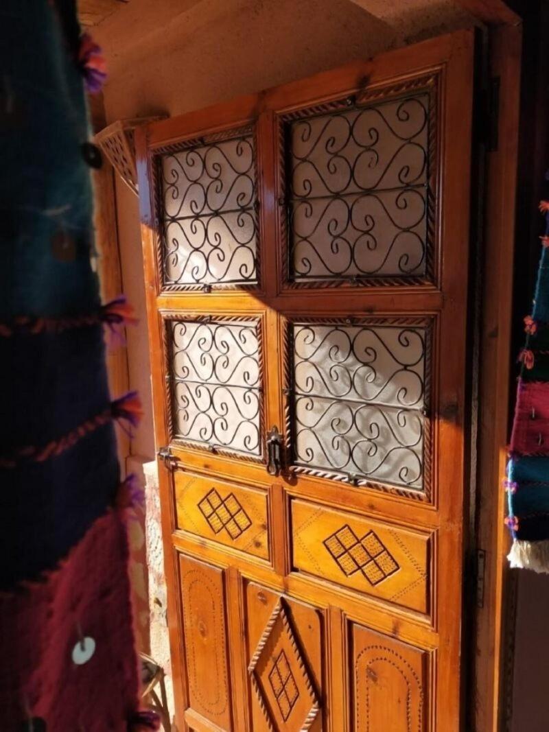 Riad Bouchahoud Hotel In Telouet - Oda