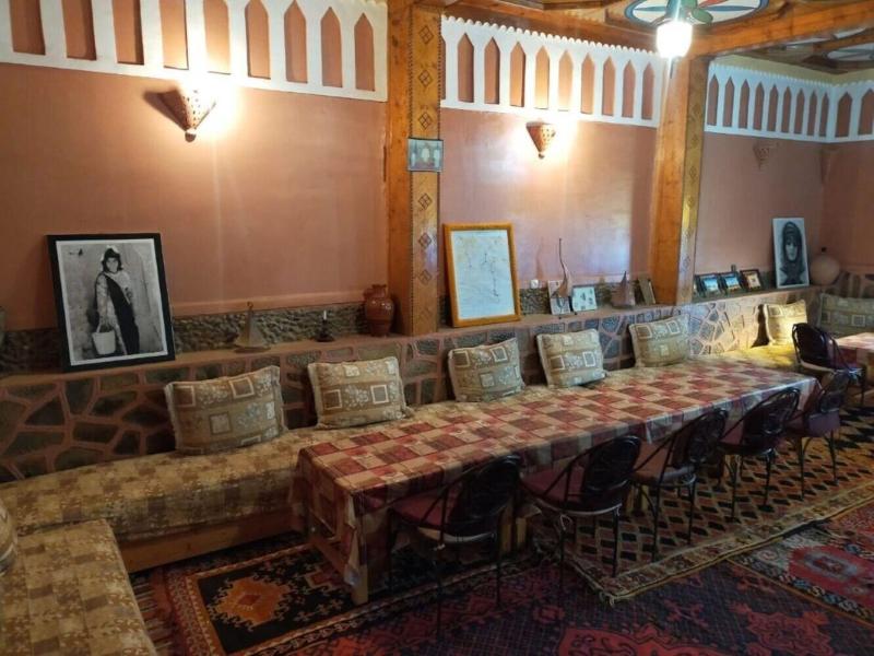 Riad Bouchahoud Hotel In Telouet - Restoran