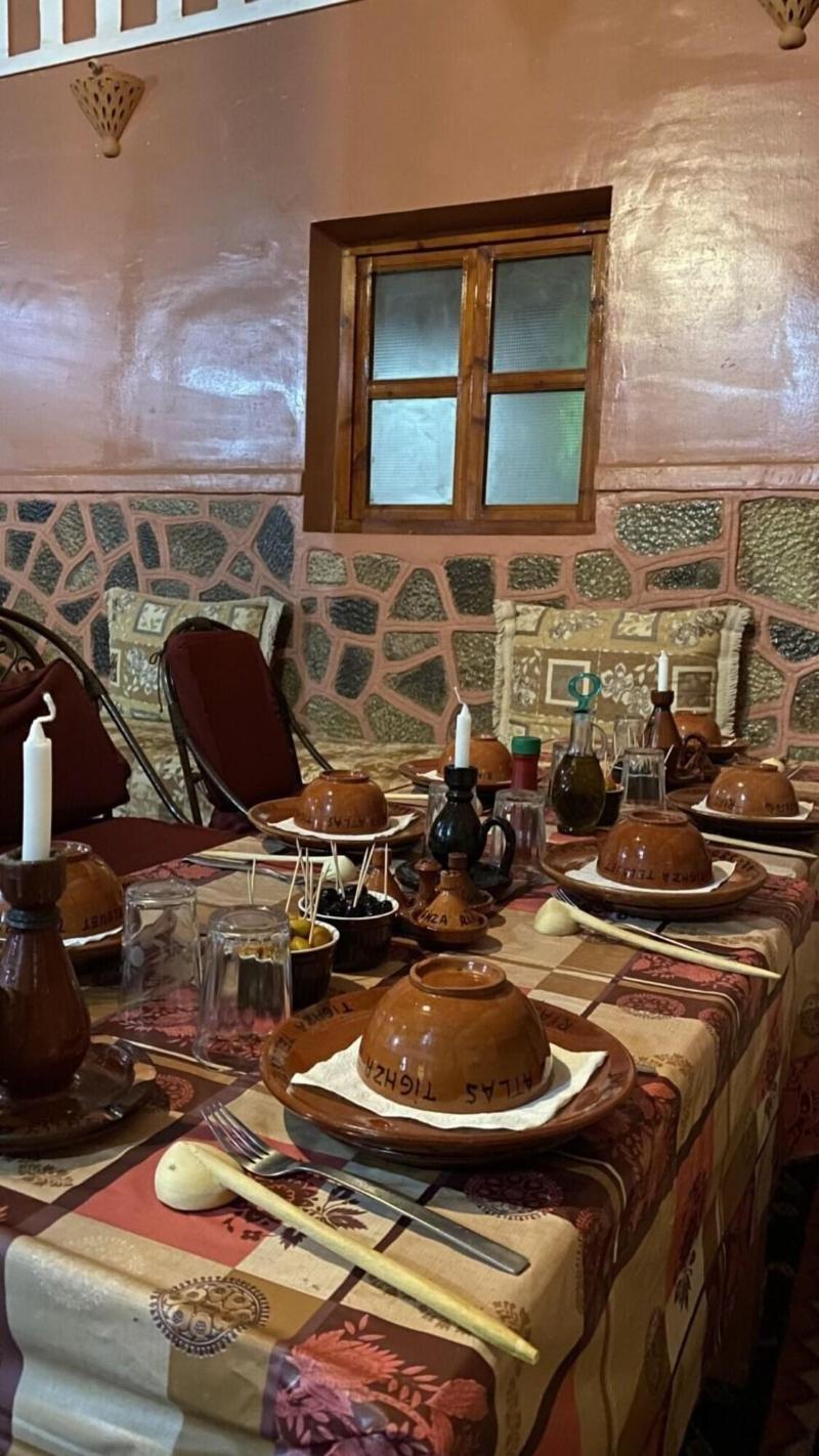 Riad Bouchahoud Hotel In Telouet - Restoran