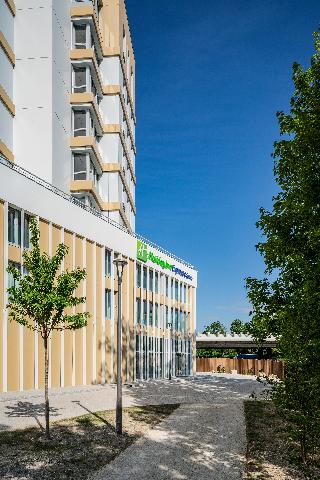 Holiday Inn Express & Suites Reims Rives De Vesle