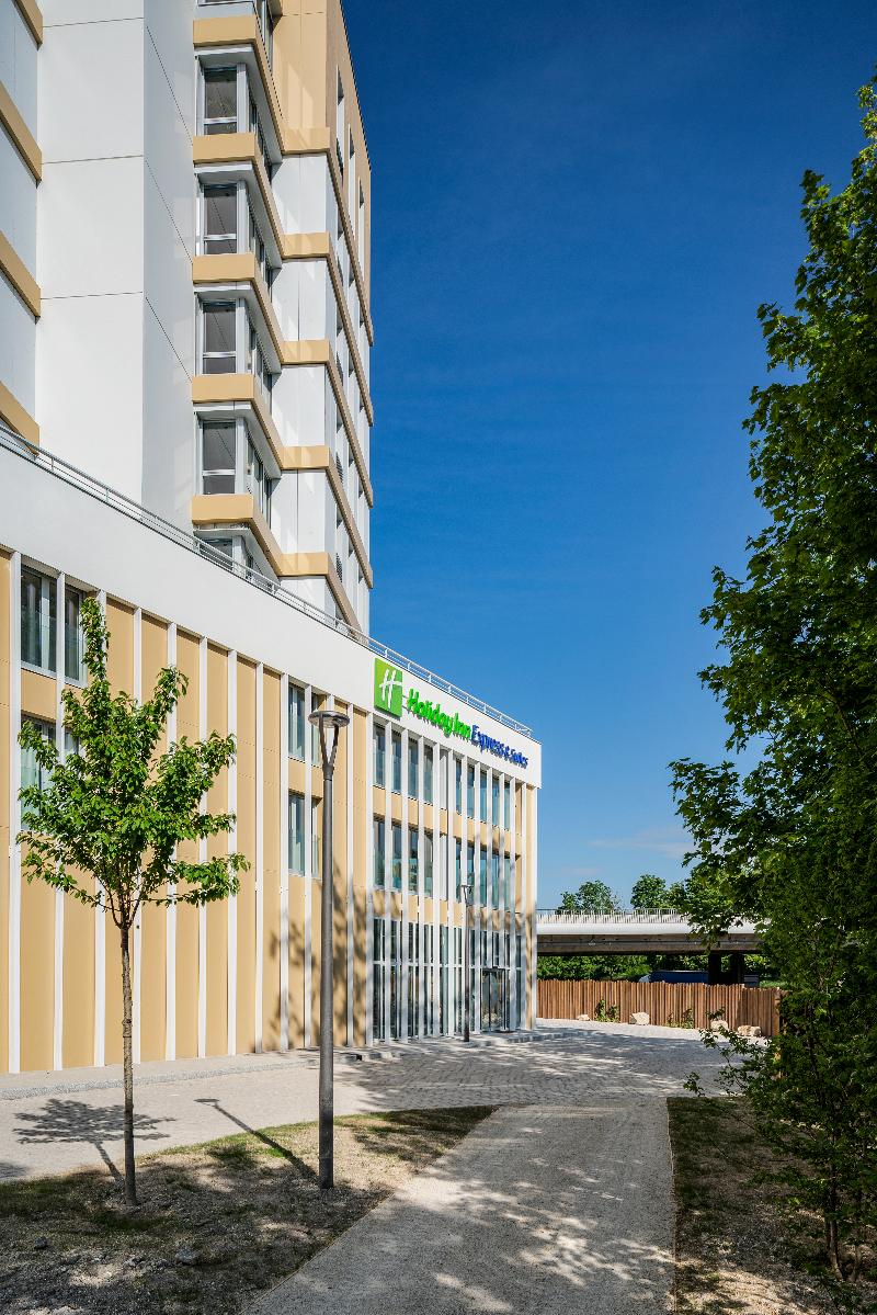 Holiday Inn Express & Suites Reims Rives De Vesle - Genel