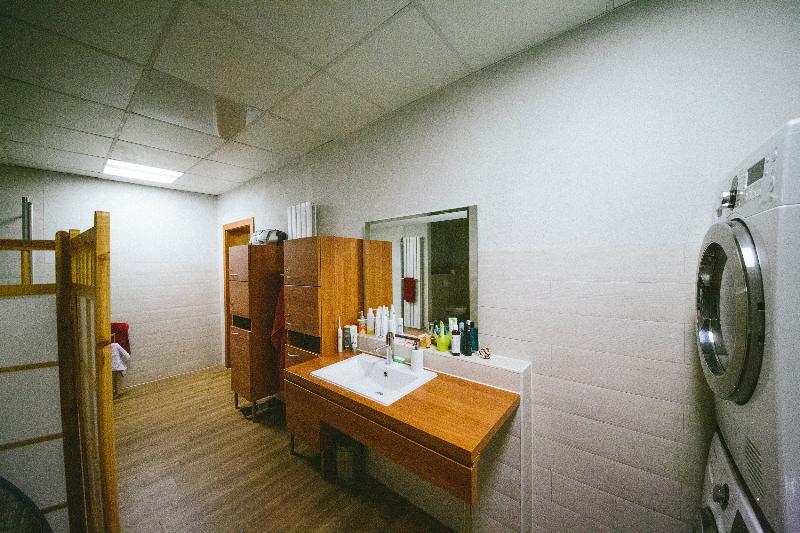 Große Und Voll Ausgestattete Apartments Im Grünen - Oda